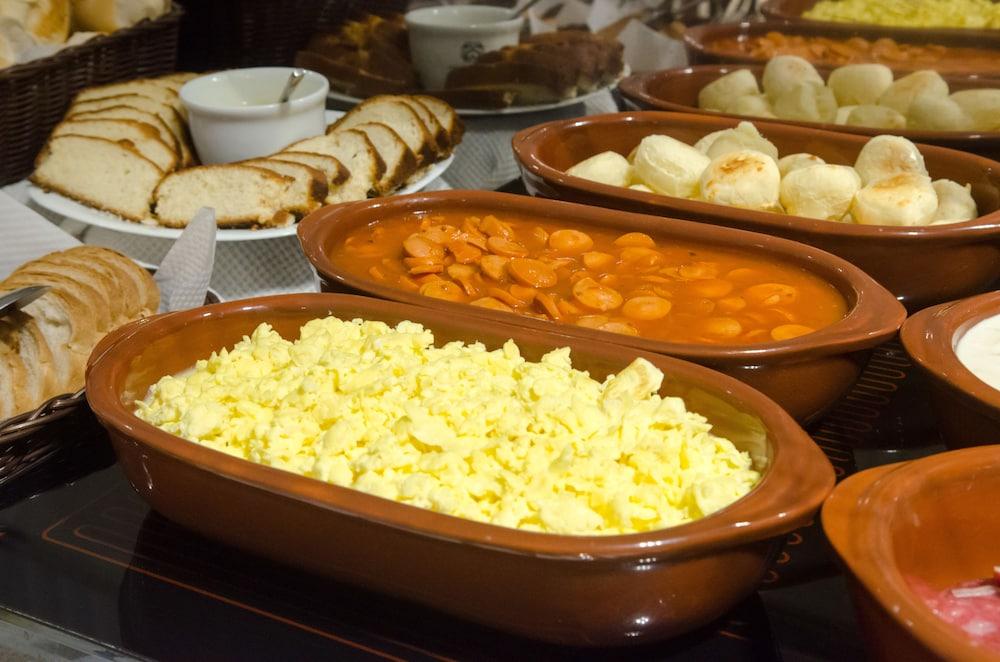 Ville Celestine Condo Hotel E Eventos 벨루오리존치 외부 사진