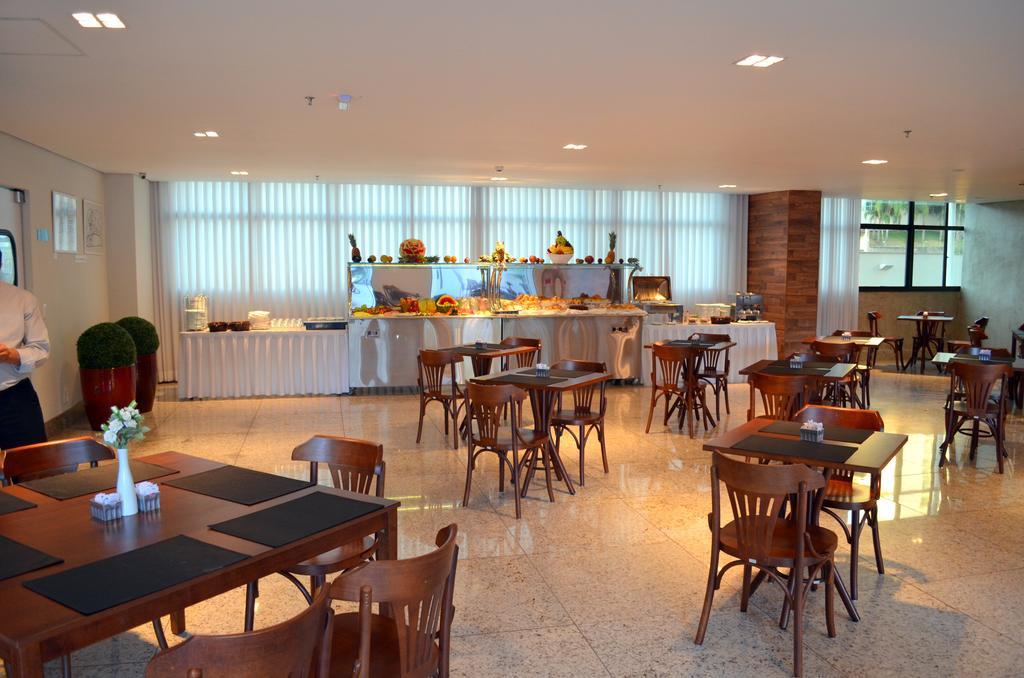 Ville Celestine Condo Hotel E Eventos 벨루오리존치 외부 사진